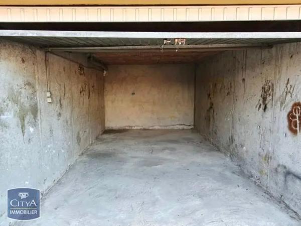 Parking à vendre 17m²