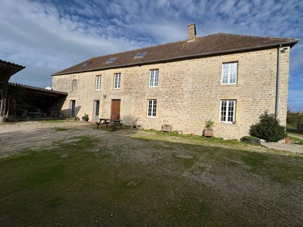 ✨ Propriété de charme en pierre – Carentan-les-Marais (50) ✨
