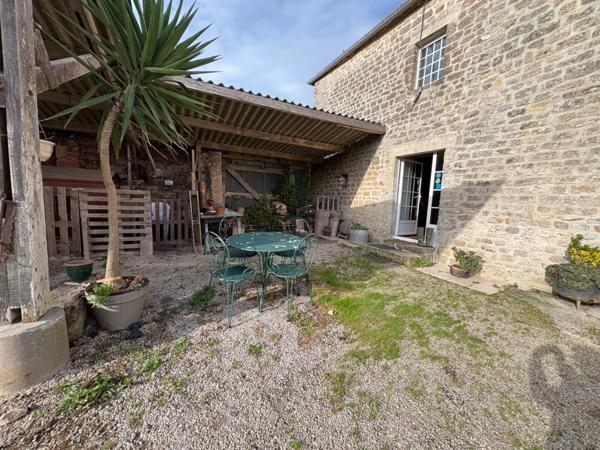 ✨ Propriété de charme en pierre – Carentan-les-Marais (50) ✨
