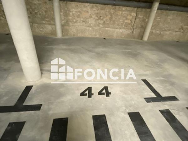 Location Parking - LA COUR DES DOMS - VOLUME 2 Avignon 84000