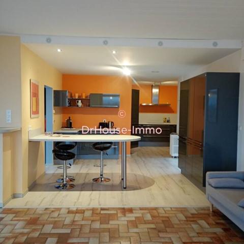 Maison à vendre 10 pièces de 273 m²