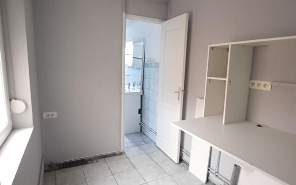 Maison à louer    4 pièces • 98 m2 Estaires