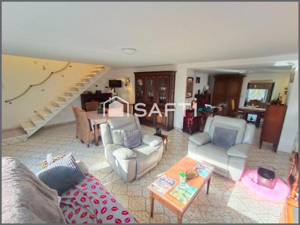 Safti-Benjamin Marcouiller vous propose : Maison 5 pièces.