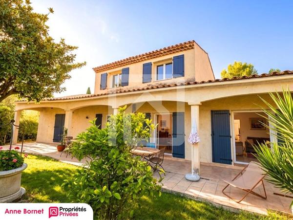 Villa individuelle 6 pièces 148 m2 avec jardin arboré, terrasse et cave