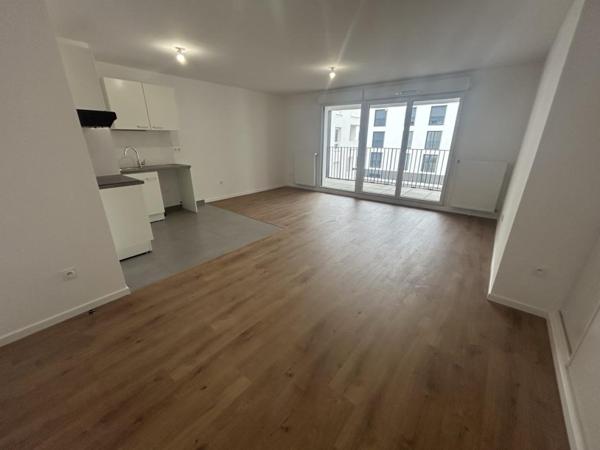 Location Appartement 3 pièces 65.92 m² - Alfortville 94140