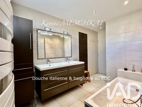 Maison à vendre 8 pièces 158 m² Les Mées