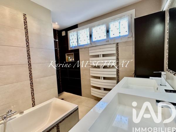 Maison à vendre 8 pièces 158 m² Les Mées