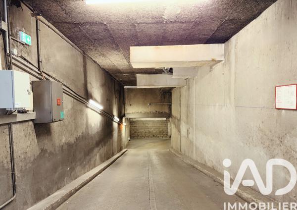 Parking à vendre 15 m² Paris 11