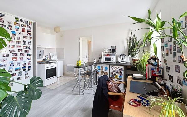 Appartement à vendre    2 pièces • 38 m2 Tours