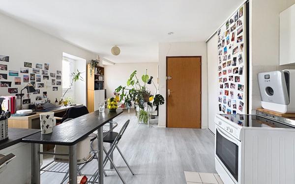 Appartement à vendre    2 pièces • 38 m2 Tours