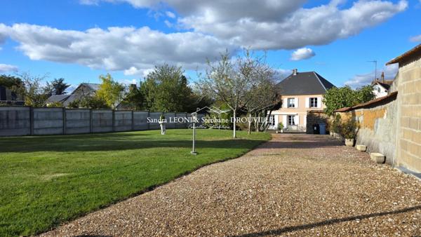 PROCHE EPERNON - MAGNIFIQUE MAISON CONTEMPORAIRE, 7 PIECES + DEPENDANCE