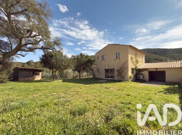 Maison à vendre 6 pièces 131 m² Collobrières