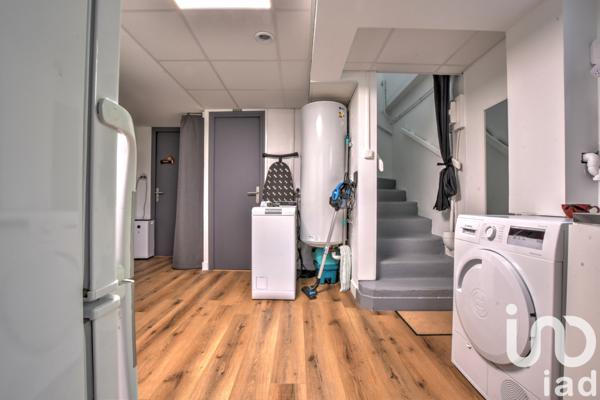 Maison à vendre 6 pièces 163 m² Saint-Priest-Taurion