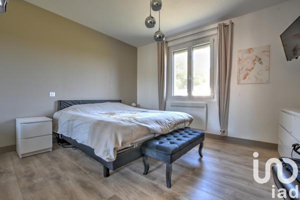 Maison à vendre 6 pièces 163 m² Saint-Priest-Taurion