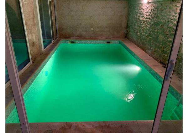 Maison avec piscine intérieur ALES (30)