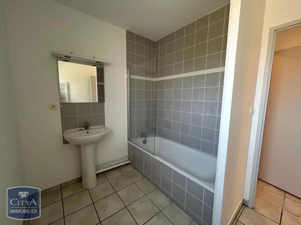 Maison à louer 5 pièces 97.12m² Trélissac (24750)