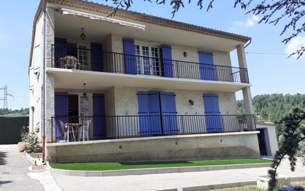 Maison à vendre    7 pièces • 164 m2 Gréoux-les-Bains