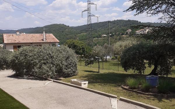 Maison à vendre    7 pièces • 164 m2 Gréoux-les-Bains