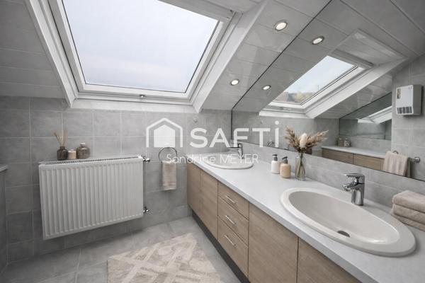 Magnifique propriété 226 m² 7 pièces 5 chambres