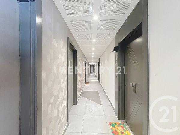 Appartement T3 à vendre  3 pièces - 60,91 m 2   NOISY LE GRAND  - 93