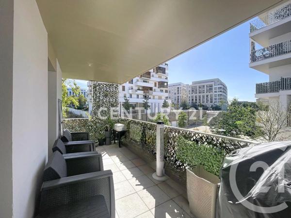 Appartement T3 à vendre  3 pièces - 60,91 m 2   NOISY LE GRAND  - 93