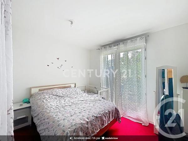 Appartement T3 à vendre  3 pièces - 60,91 m 2   NOISY LE GRAND  - 93