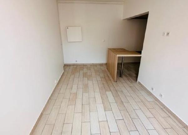 Appartement à vendre    2 pièces • 25,12 m2 Rosny-sous-Bois