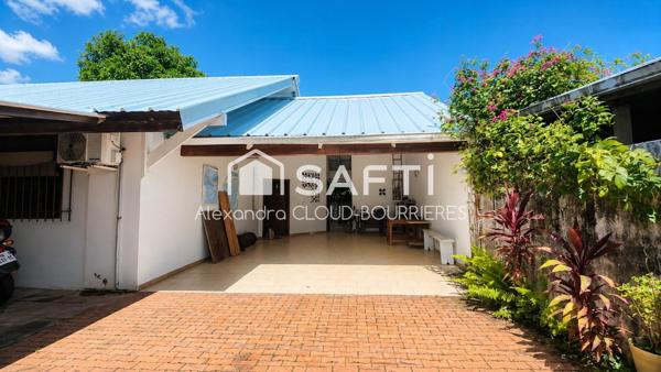 Maison 6 pièces avec piscine – Quartier de l’Anse à Kourou