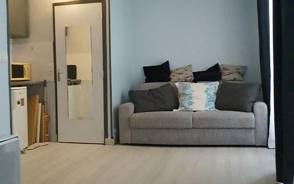 Appartement à vendre    1 pièce • 24 m2 Paris 13