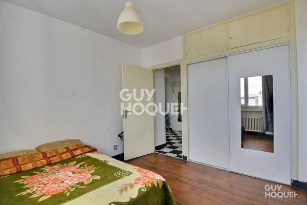 À vendre Spacieux T2 de 53 m² Lyon 8 idéalement situé proche facs et tram (69008)