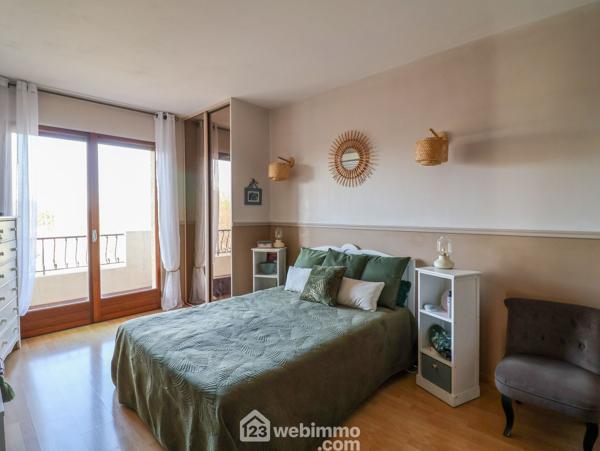 Appartement 90 m² à Marseille 13009