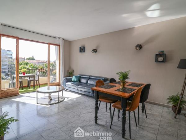 Appartement 90 m² à Marseille 13009