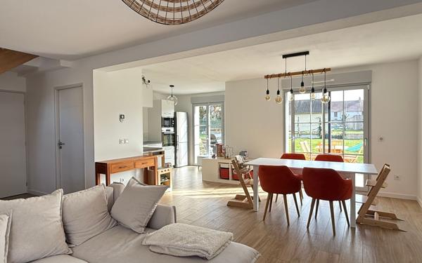 Maison à vendre    5 pièces •  Jouy-le-Châtel