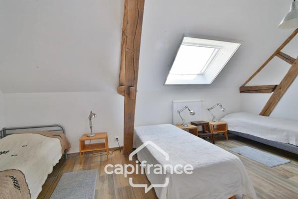Propriété avec gîtes et chambres d’hôtes dans dépendances séparées et Maison bressane rénovée de 140 m² – Terrain 4374 m² –LOUHANS (71500)