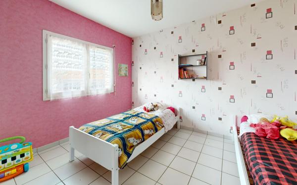 Maison à vendre    6 pièces • 170 m2 Chassieu