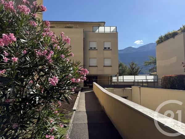 Appartement T3 à vendre  3 pièces - 63,59 m 2   FONTANIL CORNILLON  - 38