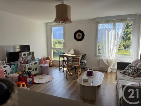 Appartement T3 à vendre  3 pièces - 63,59 m 2   FONTANIL CORNILLON  - 38