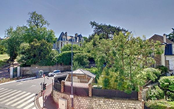 Appartement à vendre    2 pièces • 44,14 m2 Issy-les-Moulineaux