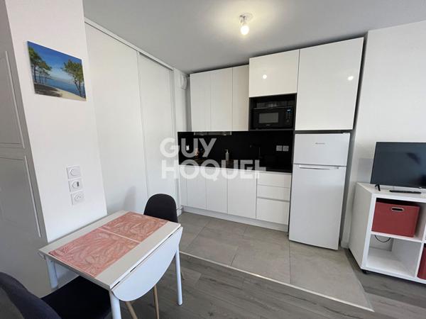 Appartement Studio centre ville de Parentis En Born