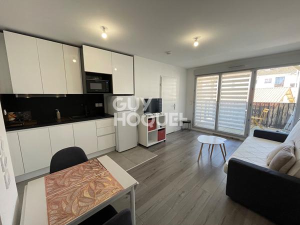 Appartement Studio centre ville de Parentis En Born