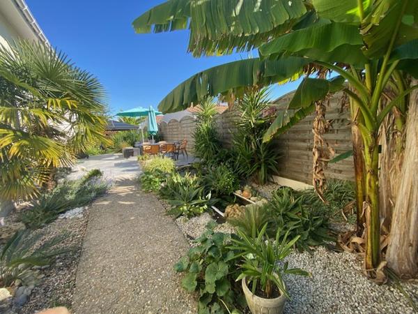 Médis (17600) MEDIS Centre, Maison 172 m² 4 chambres 7pieces