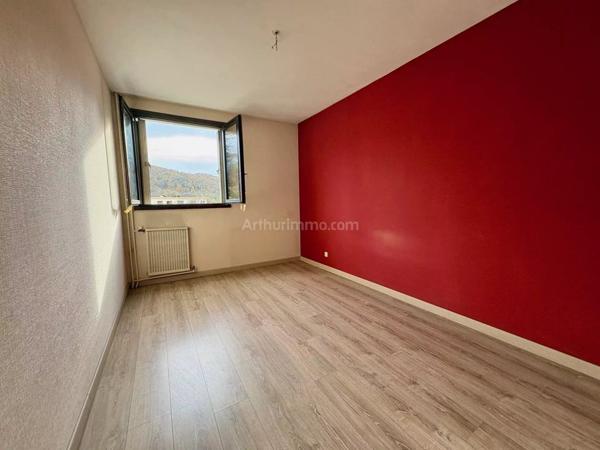 Vente Appartement 4 pièces 84 m2 à Échirolles
