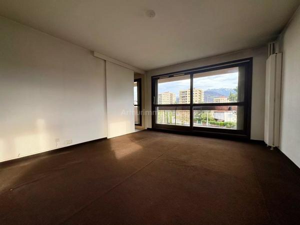 Vente Appartement 4 pièces 84 m2 à Échirolles