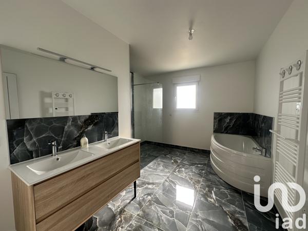 House for sale 5 rooms 120 m² Luxémont-et-Villotte