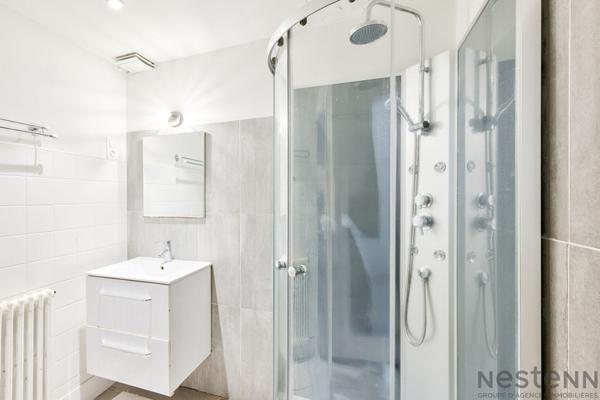 VENTE MAISON DE VILLE HYPERCENTRE SAINT-BRIEUC PROCHE LEGUE AVEC GRANDE TERASSE ET GARAGE