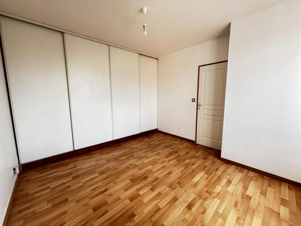 Maison entièrement rénovée T4