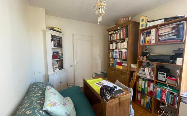 Appartement à vendre    1 pièce • 17 m2 Les Lilas