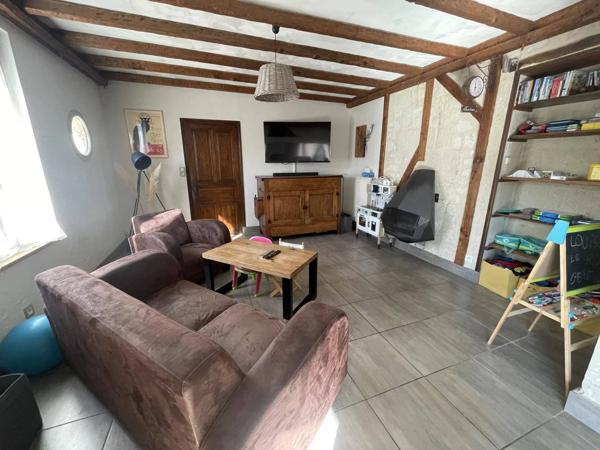 À vendre – Maison de charme rénovée à Loudun, proche centre-ville