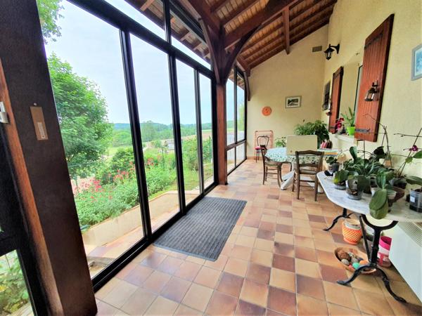 3 chambres, un sous sol et vues proche d'Eymet