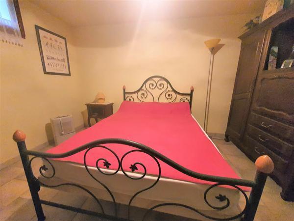 3 chambres, un sous sol et vues proche d'Eymet